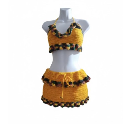Women's Handcrafted Crochet Two-Piece Set (small)