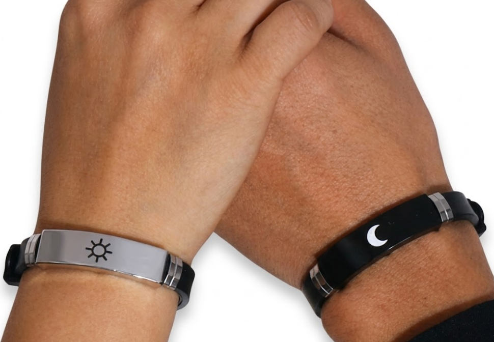 Sun and Moon Matching Couple Bracelets – Eternal Bond Silicone & Stainless Steel Jewelry Set