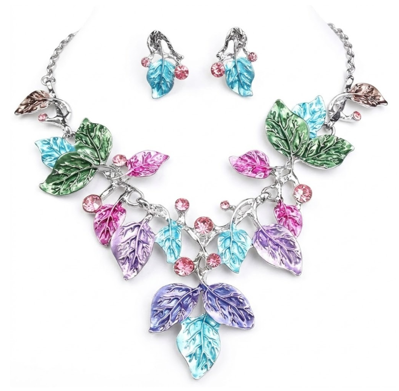 Enchanted Garden Leaf & Berry Statement Set