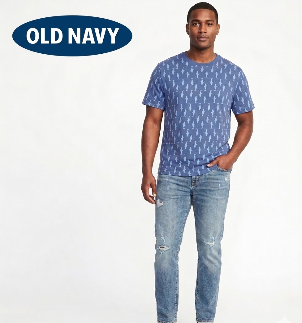 Men’s Patterned Crew-Neck Tee and Distressed Slim-Fit Jeans Set