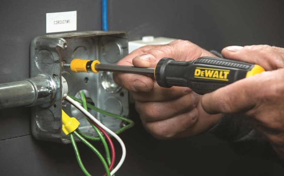 Dewalt Screw Driver 3Pt X 6"