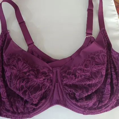 Full coverage lace bra - 46D - dark red