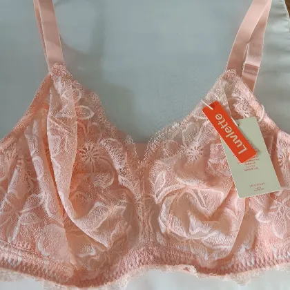 full coverage lace 44DD- peach