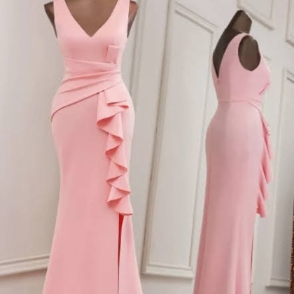 Long sleeveless evening dress