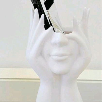 Human Hand Multifunction Organizer