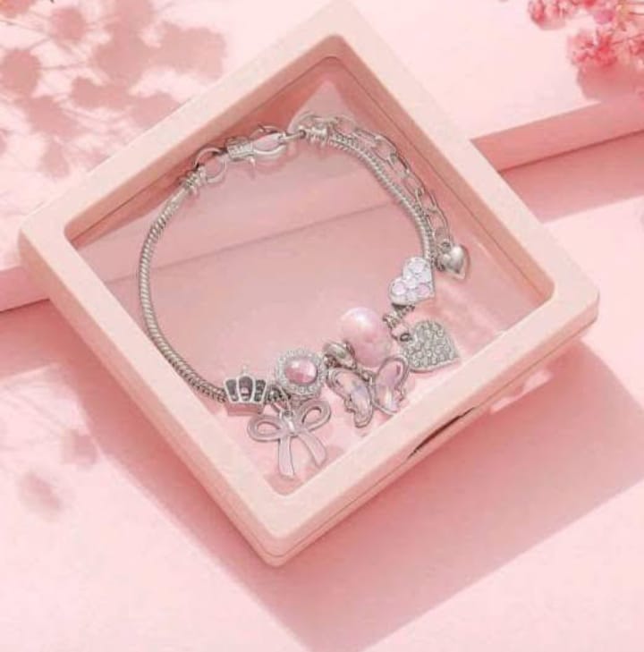 Elegant Butterfly and Bowknot with Rhinestone,Heart Shaped Pendant Bracelet