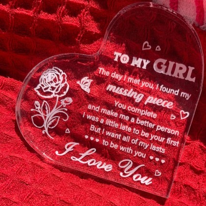 2D Heart Shaped My Girlfriend Gift