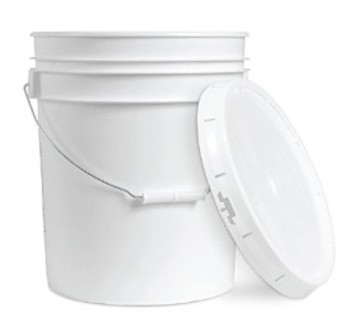 3.5 Gallon Food Grade White Plastic Bucket With Handle & Lid