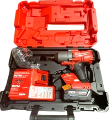 Milwaukee M18 cordless impact wrench kit 1/2"